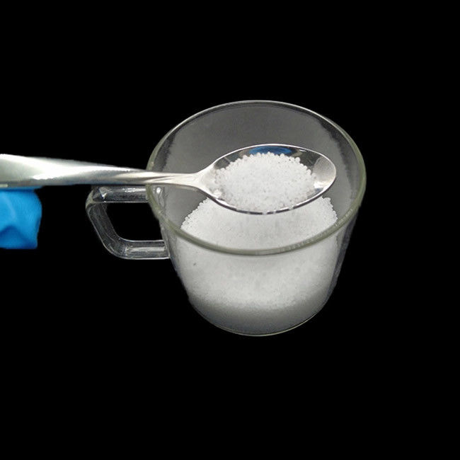 La soda cáustica del hidróxido de sodio gotea a Cas Number 1310 impresión y teñido de materia textil 73 2
